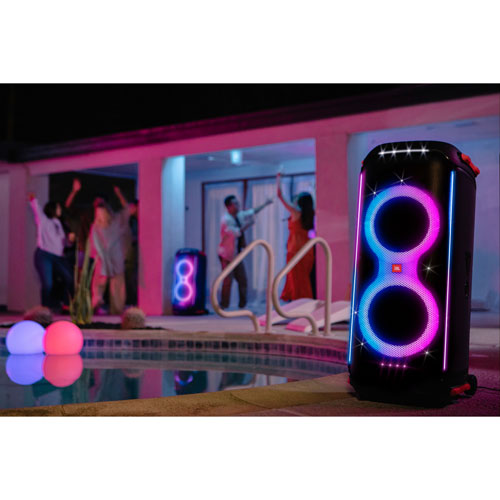JBL PartyBox 710 Party Speaker with 800W Powerful Sound, Built-in Lights and splashproof design/ Black/ JBLPARTYBOX710AM