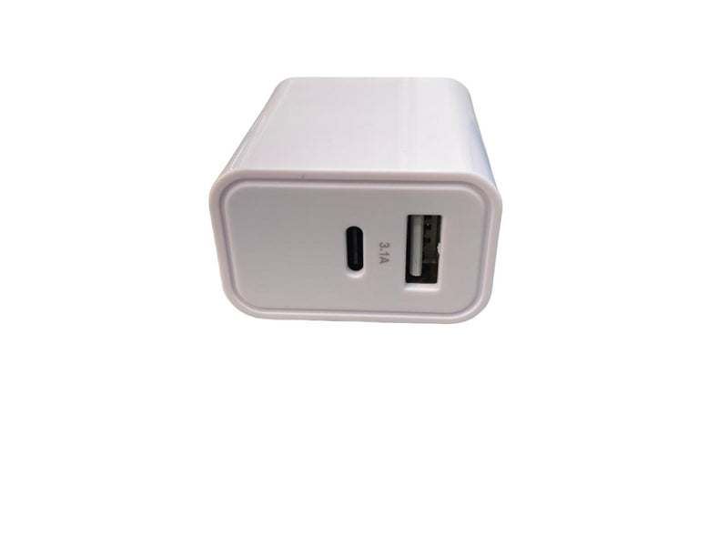 First Class Dual-Port (USB-A and Type-C ) 15 Watt Charger